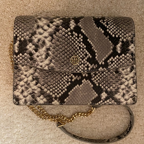 LIKE NEW Tory Burch Shoulder Bag!! - Picture 2 of 5